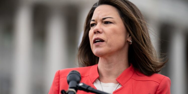 Man Pleads Responsible After Attacking Rep. Angie Craig – NBC Connecticut