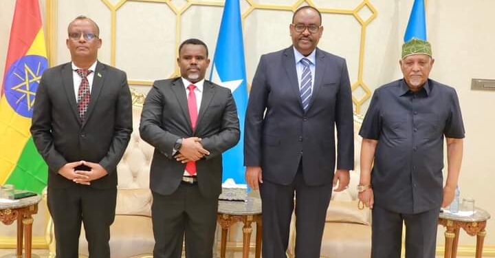 Madaxweynaha Puntland oo qaabilay safiirka dowladda Itoobiya u qaabilsan Soomaaliya – Puntland Publish