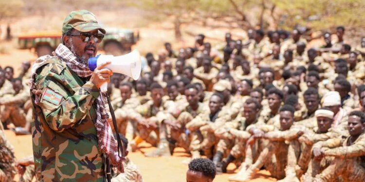 President Hassan Sheikh visits army camp in Mahas district, encourages troopers – Somali Nationwide Information Company