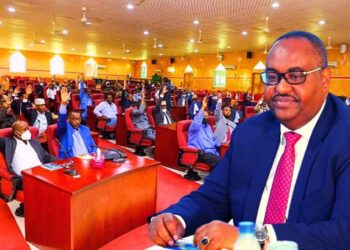 Baarlamaanka Puntland oo doonaya in ay mudda kordhin u sameeyaan dowladda – Puntland Submit