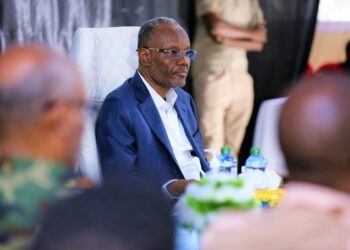 Madaxweyne Laftagareen oo guddoomiyay shir ka dhacay Baydhabo + Ujeedka