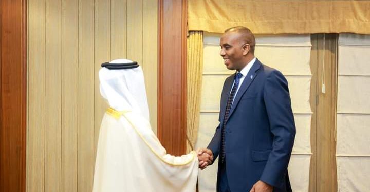 Ra’iisul wasaare Xamse oo qaabilay Safiirka Imaaraadka Carabta u qaabilsan Soomaaliya – Puntland Submit