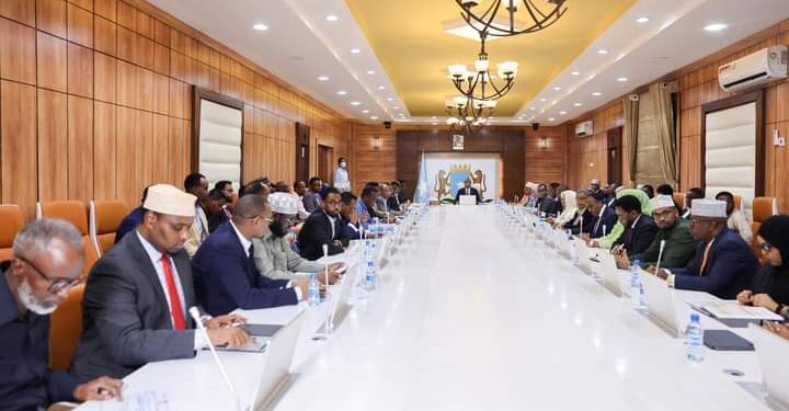 Golaha Wasiirada Soomaaliya oo ansixiyay Odoroska Miisaaniyada 2024 – Puntland Publish