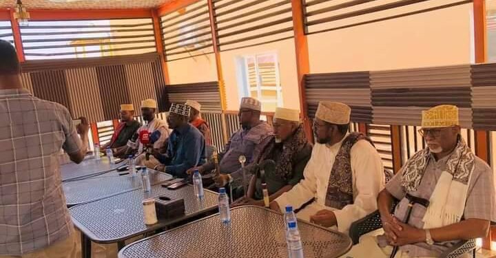Madaxweyne Deni oo Isimada SSC ka aqbalay dhex-dhexaadinta isaga iyo mucaaridka – Puntland Put up