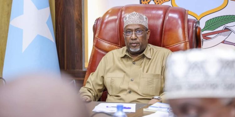 Sawirro: Muxuu ahaa ujeedka kulanka uu guddoomiyay Sheekh Aadan Madoobe?