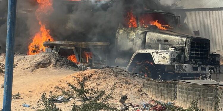 Hormuud Telecom petrol tanker hit by a blast in Somali capital