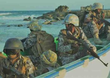 European Union Naval Drive rescues hijacked fishing boat, pirates surrendered