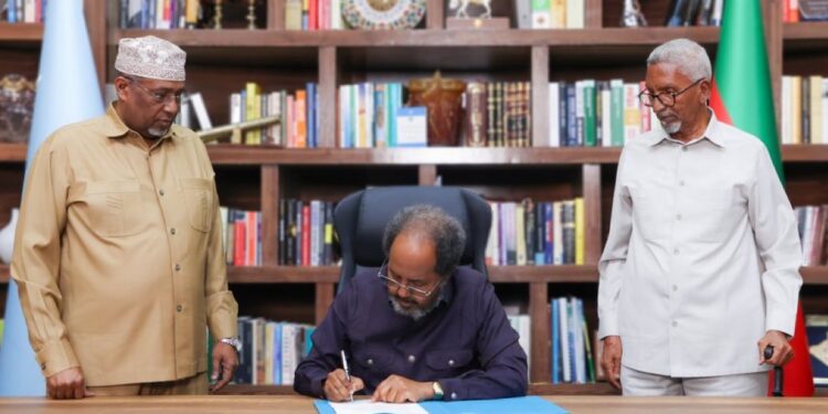 President Hassan Sheikh indicators regulation nullifying unlawful MoU settlement between Ethiopia and Somaliland – Somali Nationwide Information Company
