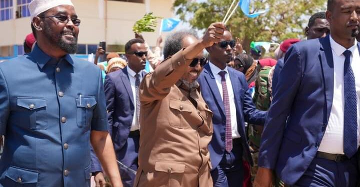 Madaxweynaha Soomaaliya oo maanta gaaray magaalada Kismaayo ee Jubaland – Puntland Publish
