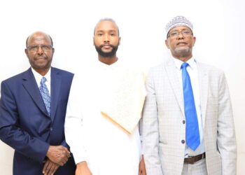 Wasiir ku xigeenka caafimaadka oo soo dhaweyn u sameeyay hoggaanka Awdal State