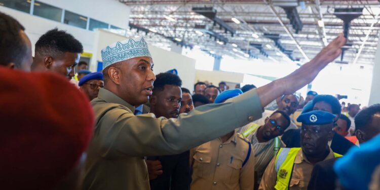 Somalia’s PM waives charges imposed on passengers leaving Mogadishu airport