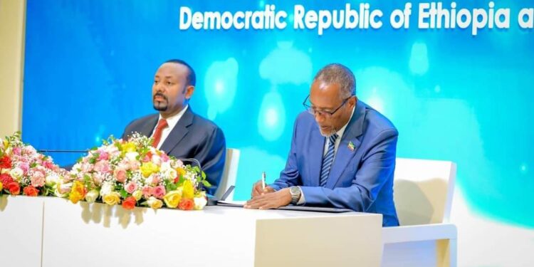 Itoobiya oo ka fekeraysa in ay meesha ka saarto is afgaradkii badda ee ay la gashay Somaliland – Puntland Submit