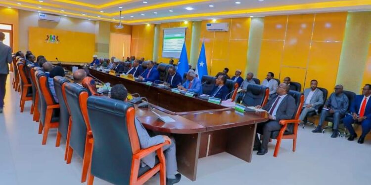 Sawirro: Maxaa kasoo baxay shirka Golaha Wasiirada Maamulka Puntland?