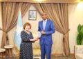 Somali PM Hamza Bids Farewell to Outgoing UN Particular Consultant Catriona Laing