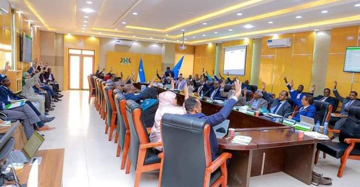 Golaha Wasiirada Puntland oo Maanta ansixiyay Miisaaniyadda lix biloodka ah ee 2024 – Puntland Submit