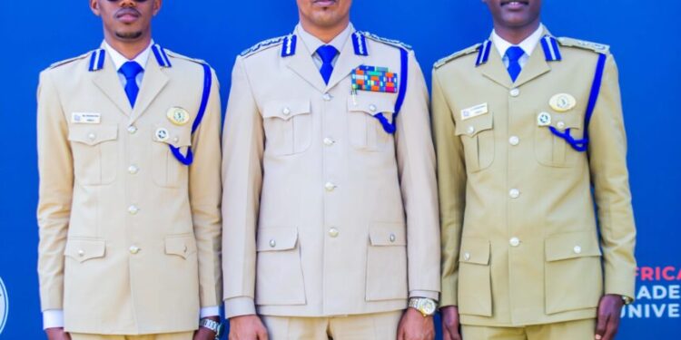 Somali Police Drive Commander Attends Commencement Ceremony for Officers in Rwanda