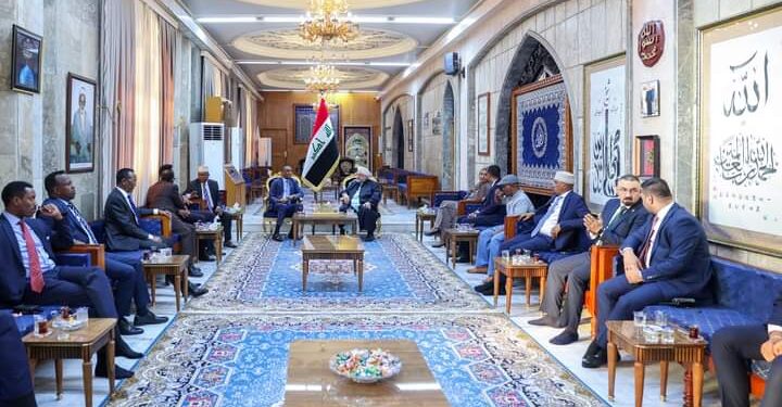 Ra’iisul Wasaaraha Soomaaliya oo booqday Masaajidka Shiikh Cabdulqaadir Jeylaani ee magaalada Baqdaad – Puntland Put up