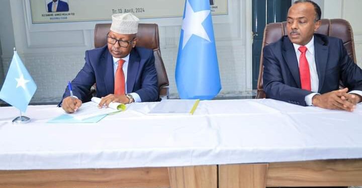 Dowladda Soomaaliya oo Itoobiya ku eedaysay hubkii lagu qabsaday degmada Caabudwaaq – Puntland Submit