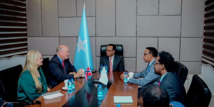 Norwegian Ambassador Commits to Enhanced Help for Somalia’s Immigration Company – Somali Nationwide Information Company