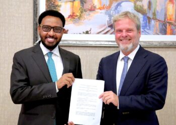 Finance Minister indicators debt aid settlement with the Ambassador of Denmark – Somali Nationwide Information Company