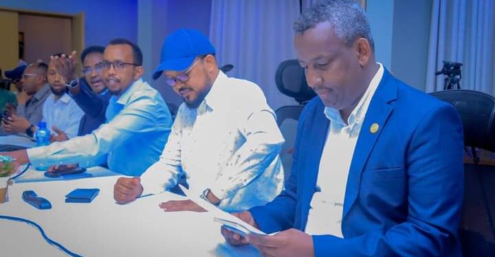 Xildhibaanada Baarlamaanka Federaalka ee laga soo doorto Puntland oo si buuxda u taageeray Jubaland – Puntland Submit