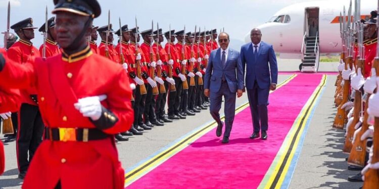President Hassan Sheikh Mohamud Arrives in Arusha for EAC Summit – Somali Nationwide Information Company