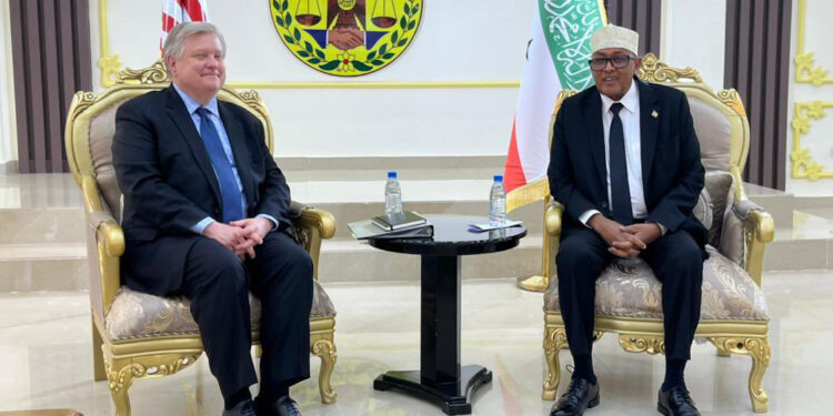 U.S. diplomatic, army delegation arrives in Somaliland to congratulate newly-elected president 
