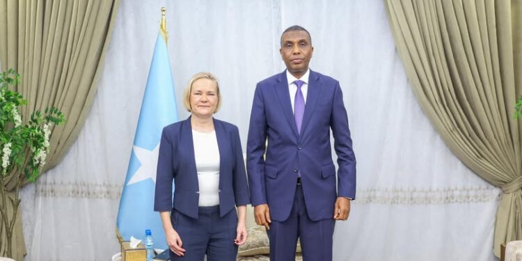 Wasiirka Arrimaha Gudaha Finland oo booqatay Soomaaliya si xiriirka u xoojiso