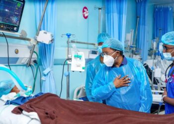 President Hassan Sheikh visits injured troopers in Navy Hospital – Somali Nationwide Information Company