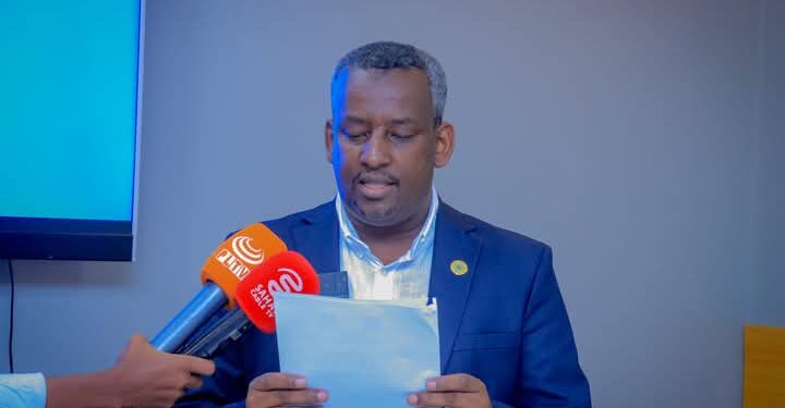 Villa Somalia oo mileeshiya-beeleedyo ka abaabulaysa Garoowe iyo Boosaaso si ay u fashiliso dagaalka ka dhanka ah Argagixisada Daacish