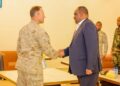 Mareykanka iyo Puntland oo ka wada-hadlay Amniga guud iyo La-dagaallanka Argagixisada – Puntland Put up
